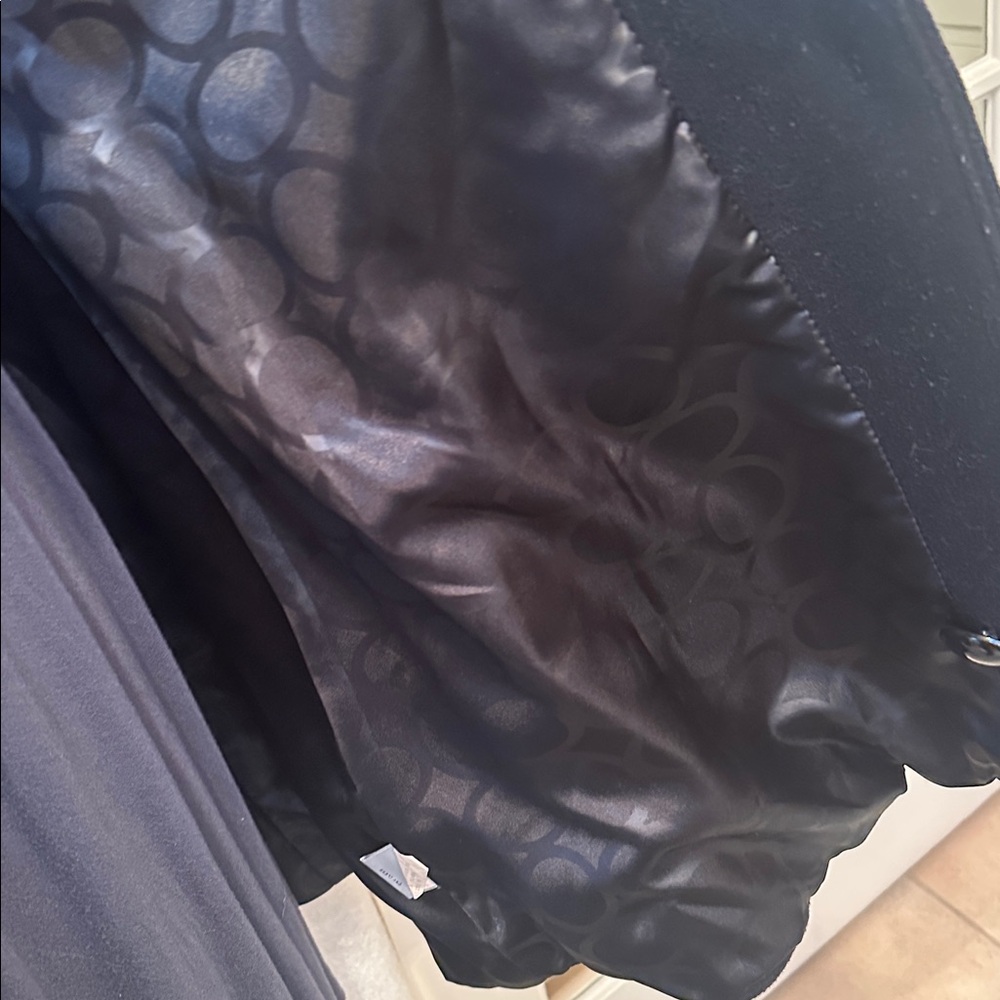 Preston & York Black Wool Heavy Button Front Coat Bow Detail in Back EUC - Picture 7 of 9